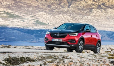 Opel Grandland X HYBRID: Επιβλητικό και Υβριδικό