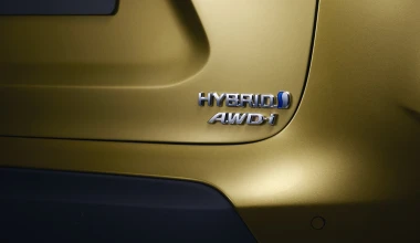 Αυτό είναι το Toyota Yaris Cross - Υβριδικό και τετρακίνητο μικρό SUV