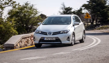 Toyota Auris Hybrid