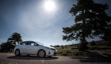Toyota Auris Hybrid