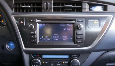 Toyota Auris Hybrid