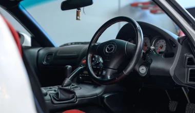 Αυτό το ονειρικό Mazda RX7 ποιος θα το πάρει;