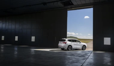 Η Hyundai με το Santa Fe αποκαλύπτει το νέο της πρόσωπο