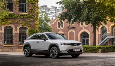 Ο λόγος που η Mazda χρησιμοποιεί μικρή μπαταρία στο MX-30