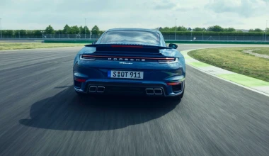 Αυτή είναι η νέα Porsche 911 Turbo! (video)