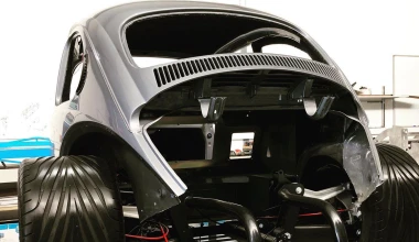 Σκαραβαίος 450 ίππων, γίνεται; Και όμως! (video)