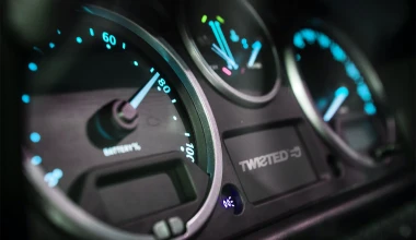 Πόσα θα έδινες για μια ηλεκτρική κόπια του Defender;