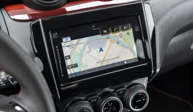 Δοκιμή: Suzuki Swift Sport Hybrid - Looking Forward