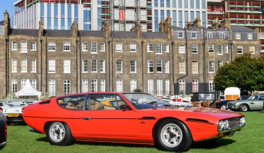 Μία σπάνια Ferrari 330 GTS βραβεύτηκε ως «Το καλύτερων όλων» σε show του Λονδίνου