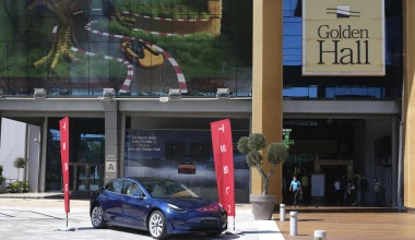 Tesla: Αυτό είναι το πρώτο σημείο πώλησης στην Αθήνα -
Το GOCAR βρέθηκε εκεί (Φωτογραφίες & Βίντεο)