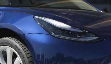 Tesla: Αυτό είναι το πρώτο σημείο πώλησης στην Αθήνα -
Το GOCAR βρέθηκε εκεί (Φωτογραφίες & Βίντεο)