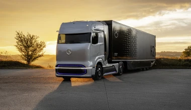 Η τεχνολογία που εξασφαλίζει σε φορτηγό της Mercedes-Benz αυτονομία 1.000 km! (Video)