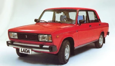 Lada 2105: Το αυτοκίνητο που κίνησε τη Ρωσία - και όχι μόνο!