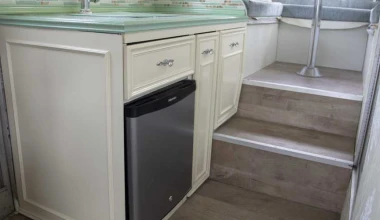 Προς πώληση είναι ένα «ξεχωριστό» και σπάνιο VW Camper Van