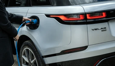 Νέο Range Rover Velar MY21 με εκδόσεις Plug-in Hybrid