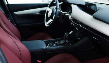 Η Mazda δωρίζει 50 MX-5 στους ήρωες του κορονοϊού