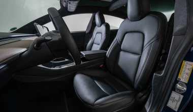 Με σπορ πινελιές το Tesla Model 3