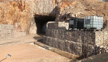 Αυτή είναι η νέα τρύπα Καραμανλή! (φωτογραφίες)