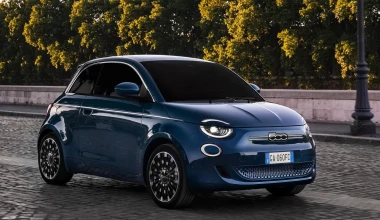 Σε τιμή έκπληξη το ηλεκτρικό Fiat 500: Δείτε αναλυτικά τιμές, εκδόσεις και εξοπλισμό