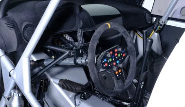 Mitsubishi EVO υπό... κλίμακα!