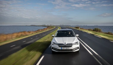 Δοκιμή: Skoda Superb iV - ΥΠΕΡΟΧΗ