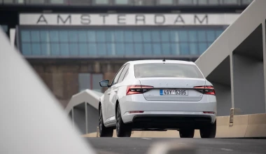 Δοκιμή: Skoda Superb iV - ΥΠΕΡΟΧΗ