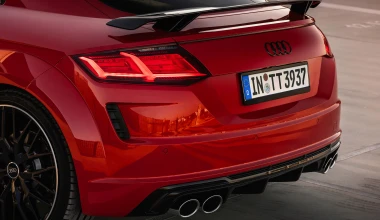 Το Audi TTS competition plus έγινε πιο σπορ