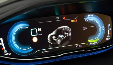 Δοκιμή: Peugeot 3008 Hybrid4 - Χαρισματικό