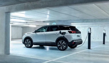 Peugeot 3008 Plug-in Hybrid: Με 300 ίππους και κατανάλωση 1,3 lt/100 km