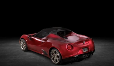 Alfa Romeo 4C αφιερωμένη στην 33 Stradale (+video)