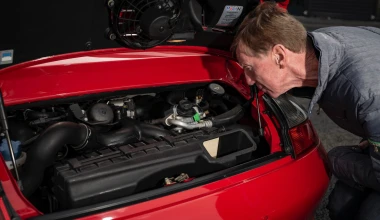 Porsche 911 Turbo: Μαθήματα ιστορίας με τον Walter Rohrl