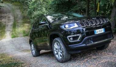 Renegade 4xe και Compass 4xe: Πώς η τεχνολογία Plug-in Hybrid της Jeep συνδυάζεται με τετρακίνηση