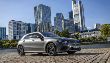 Mercedes-Benz A 250 e: Μπαίνει στην πρίζα!