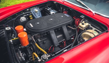 Έρωτας με την πρώτη ματιά! Πόσα θα δίνατε για αυτή τη Ferrari 330 GT;