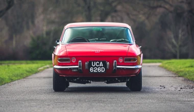 Έρωτας με την πρώτη ματιά! Πόσα θα δίνατε για αυτή τη Ferrari 330 GT;