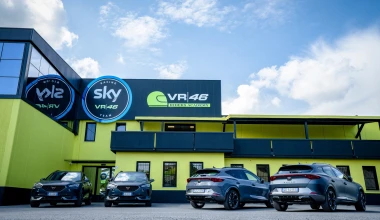 Η Cupra ενώνει τις δυνάμεις της με τον Valentino Rossi! 