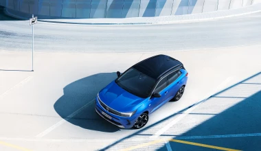 Η Opel αποκαλύπτει το ανανεωμένο Grandland