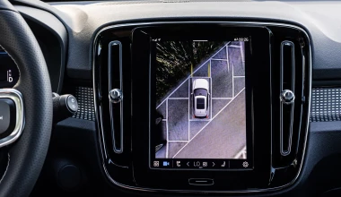 Ηλεκτρικό Volvo XC40 Recharge: το οδηγούμε στη Χαλκιδική