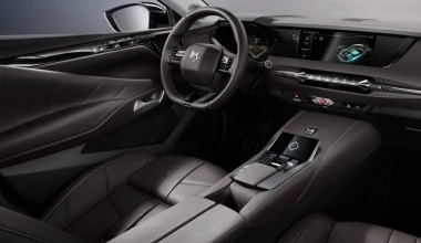 Πόσο πιστεύεις ότι κοστίζει η κορυφαία έκδοση του DS 4 στη Μ. Βρετανία;