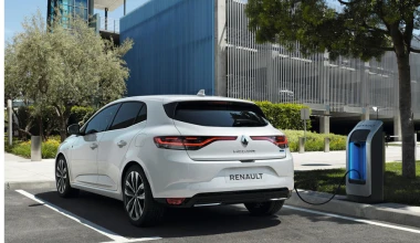 Αποκλειστικά plug-in hybrid από εδώ και στο εξής το Renault Megane στην Μ. Βρετανία