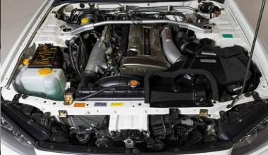 Μοναδική ευκαιρία Nissan Skyline R34 GT-R V-Spec II Nur: με μόλις 10 χιλιόμετρα στο κοντέρ!