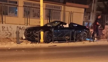 Δες το αυτοκίνητο του γνωστού rapper Snik μετά το τροχαίο στην Θεσσαλονίκη [Video]