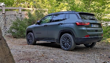 Δοκιμάζουμε το νέο Jeep Compass 4xe Plug-in Hybrid 240 PS
