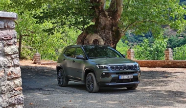 Δοκιμάζουμε το νέο Jeep Compass 4xe Plug-in Hybrid 240 PS