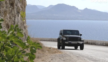Δοκιμή Jeep Wrangler 4xe Plug-in Hybrid Sahara: Ο γεφυροποιός