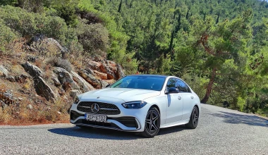 Δοκιμάζουμε τη νέα Mercedes-Benz C 200 με τον “ήπια υβριδικό” 1.5 Turbo των 204 ίππων