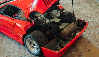 Σε δημοπρασία μία σπάνιας ομορφιάς Ferrari F40