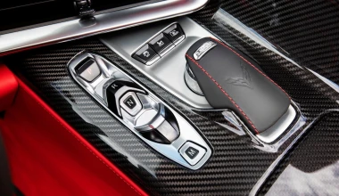 Νέα Corvette Z06: Με τον ισχυρότερο ατμοσφαιρικό V8 παραγωγής