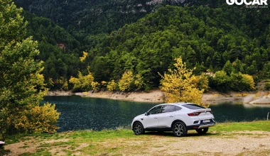 Δοκιμή Renault Arkana Hybrid E-Tech: Haute cuisine [video]