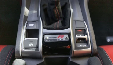 Πάνω από 100.000 δολάρια γι' αυτό το Honda Civic Type-R  